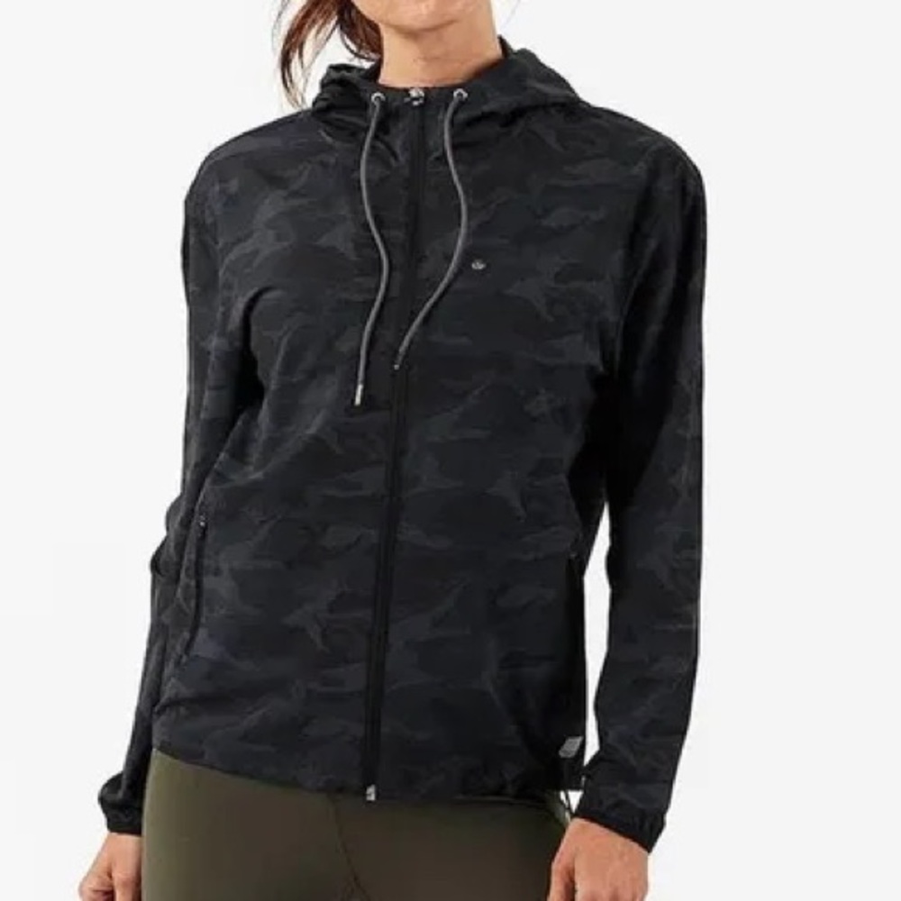 Vuori Outdoor Trainer Shell, Size L